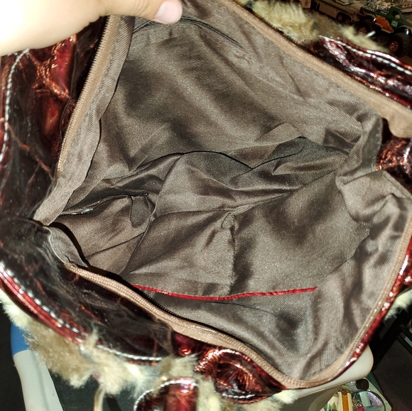 Purses - Picture 14 of 15